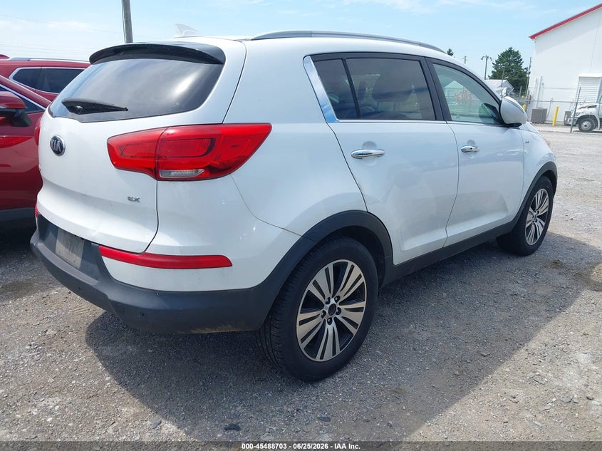 2015 Kia Sportage VIN KNDPCCAC2F7691662 IAAI salvage auction — NORMAL WEAR, Clear (Maryland), sold $1,400 on 2026-07-08 (photo 4)