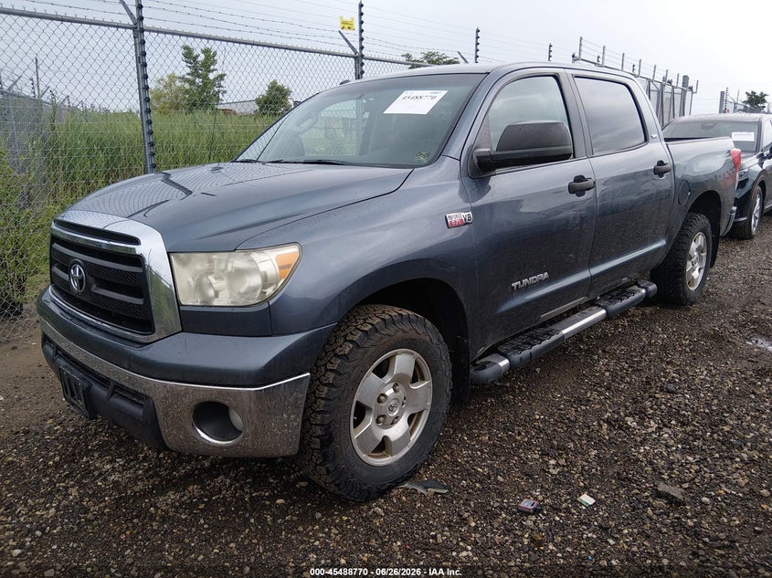 2010 Toyota Tundra VIN 5TFDW5F18AX144515 IAAI salvage auction — NORMAL WEAR, Clear (Illinois), sold $2,950 on 2026-07-29 (photo 2)