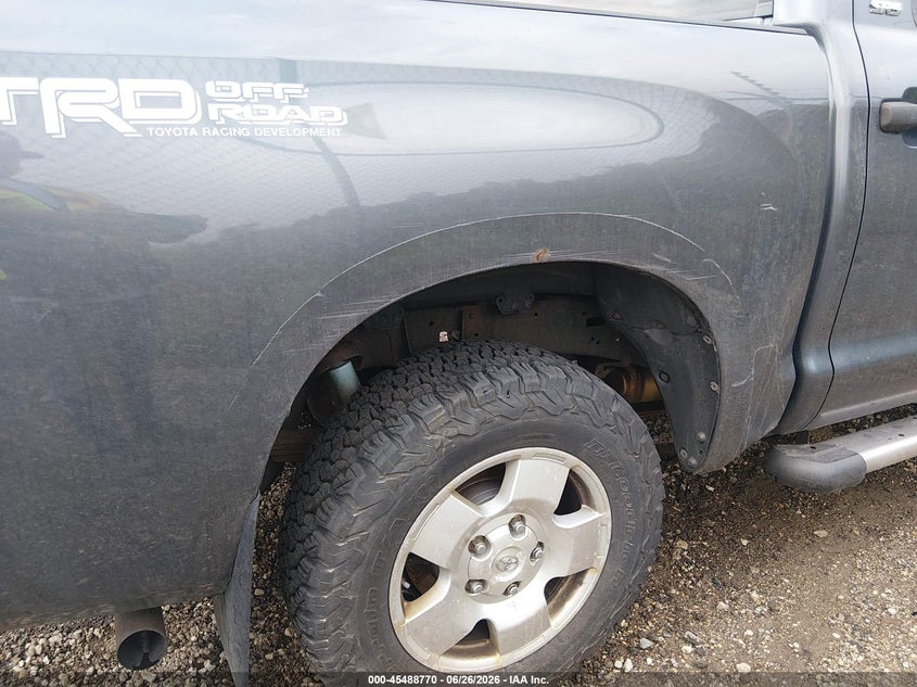 2010 Toyota Tundra VIN 5TFDW5F18AX144515 IAAI salvage auction — NORMAL WEAR, Clear (Illinois), sold $2,950 on 2026-07-29 (photo 6)