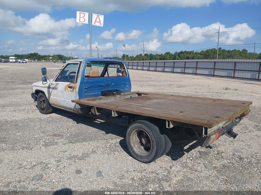 1988 Toyota Pickup VIN JT5RN75U2J0022981 IAAI salvage auction — UNKNOWN, Salvage (Louisiana), sold $675 on 2026-07-29 (photo 3)