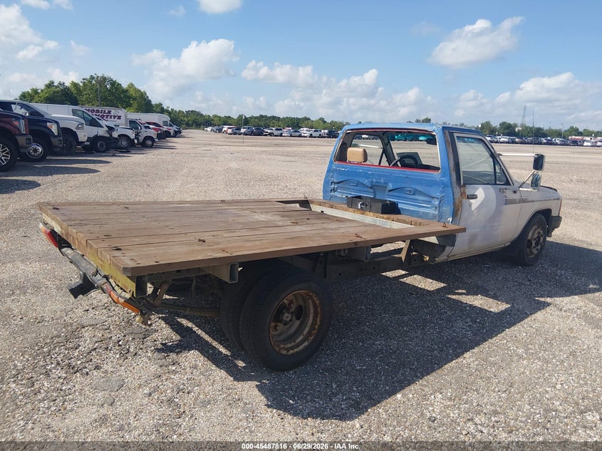 1988 Toyota Pickup VIN JT5RN75U2J0022981 IAAI salvage auction — UNKNOWN, Salvage (Louisiana), sold $675 on 2026-07-29 (photo 4)