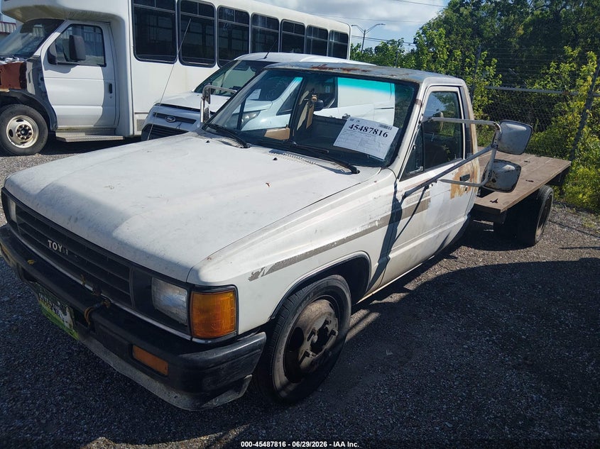 1988 Toyota Pickup VIN JT5RN75U2J0022981 IAAI salvage auction — UNKNOWN, Salvage (Louisiana), sold $675 on 2026-07-29 (photo 6)
