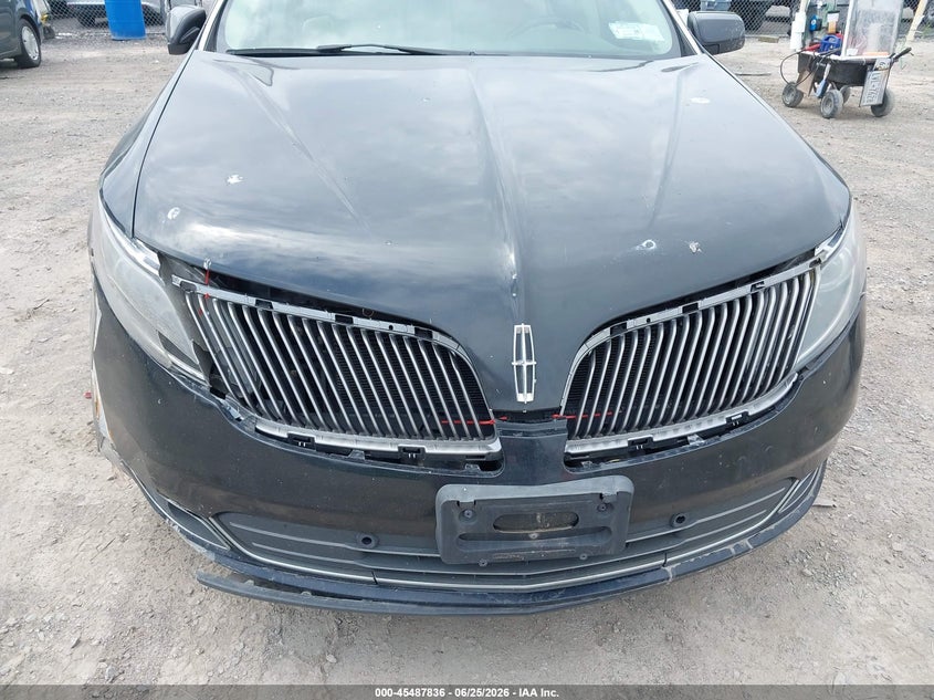 2013 Lincoln Mks VIN 1LNHL9EKXDG606763 IAAI salvage auction — NORMAL WEAR, Clear (New York), sold $400 on 2026-07-09 (photo 6)