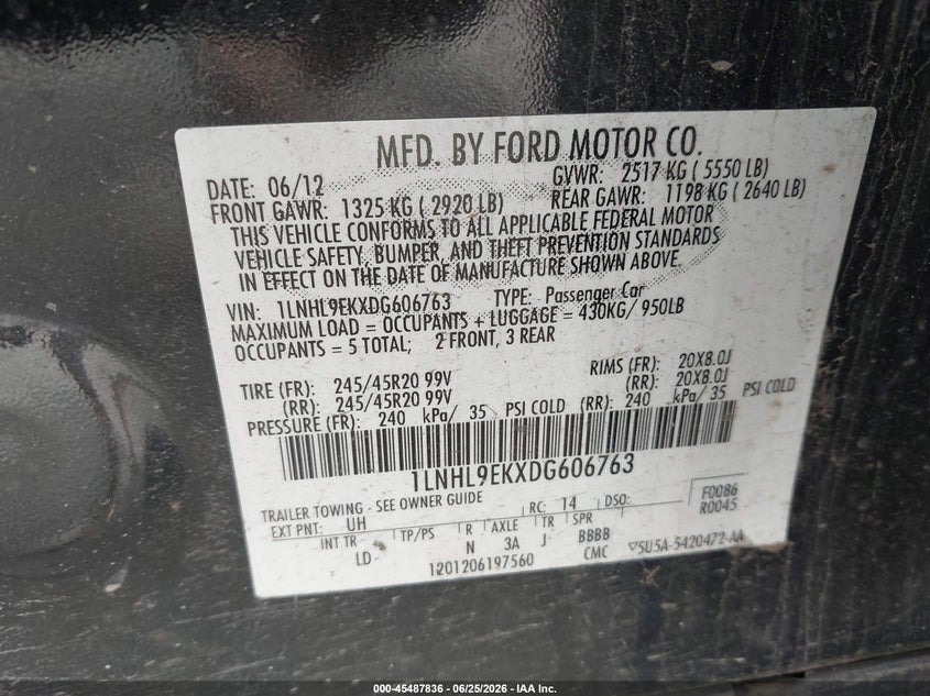 2013 Lincoln Mks VIN 1LNHL9EKXDG606763 IAAI salvage auction — NORMAL WEAR, Clear (New York), sold $400 on 2026-07-09 (photo 9)