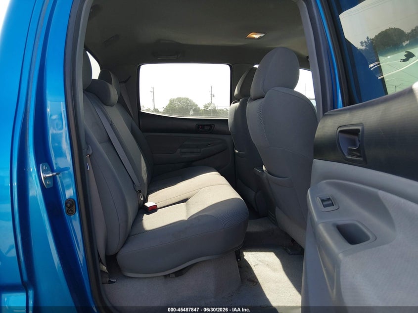 2008 Toyota Tacoma VIN 5TEJU62N18Z533328 IAAI salvage auction — STORM DAMAGE, Salvage (Kansas), sold $6,150 on 2026-07-31 (photo 8)