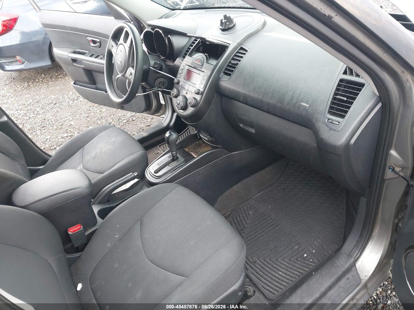 2010 Kia Soul VIN KNDJT2A20A7192228 IAAI salvage auction — FRONT & REAR, Mv-907A (New York), sold $500 on 2026-07-17 (photo 5)