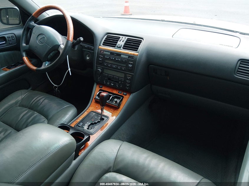 1998 Lexus Ls VIN JT8BH28F7W0122433 IAAI salvage auction — SIDE, Bill Of Sale (Connecticut), sold $400 on 2026-07-23 (photo 5)
