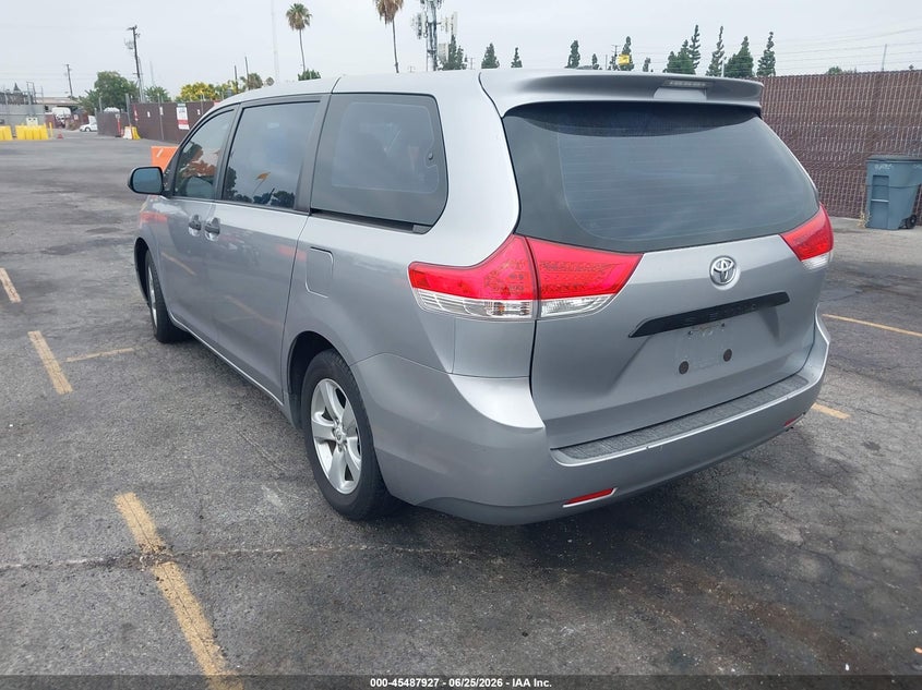 2011 Toyota Sienna VIN 5TDZK3DCXBS025933 IAAI salvage auction — UNDERCARRIAGE, Salvage (California), sold $1,300 on 2026-07-13 (photo 3)