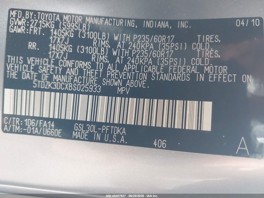 2011 Toyota Sienna VIN 5TDZK3DCXBS025933 IAAI salvage auction — UNDERCARRIAGE, Salvage (California), sold $1,300 on 2026-07-13 (photo 9)