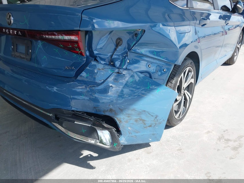 2025 Volkswagen Jetta VIN 3VWGX7BU3SM065019 IAAI salvage auction — RIGHT REAR, Salvage Title, sold $8,000 on 2026-07-29 (photo 6)