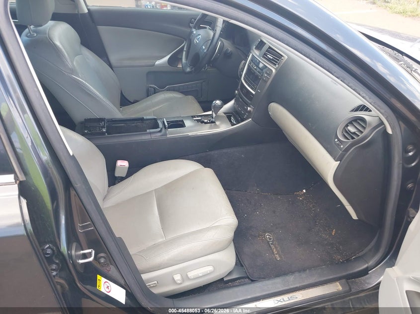 2006 Lexus Is 350 VIN JTHBE262565007048 IAAI salvage auction — NORMAL WEAR, Clear (Hawaii), sold $75 on 2026-07-14 (photo 5)