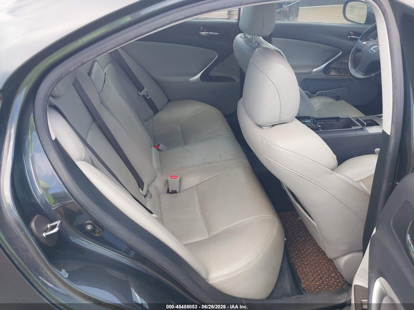 2006 Lexus Is 350 VIN JTHBE262565007048 IAAI salvage auction — NORMAL WEAR, Clear (Hawaii), sold $75 on 2026-07-14 (photo 8)