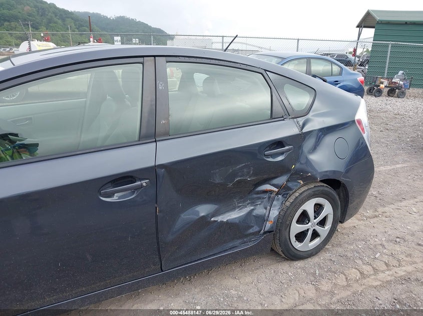 2013 Toyota Prius VIN JTDKN3DU3D5615238 IAAI salvage auction — LEFT SIDE, Salvage (Pennsylvania), sold $1,925 on 2026-07-14 (photo 6)