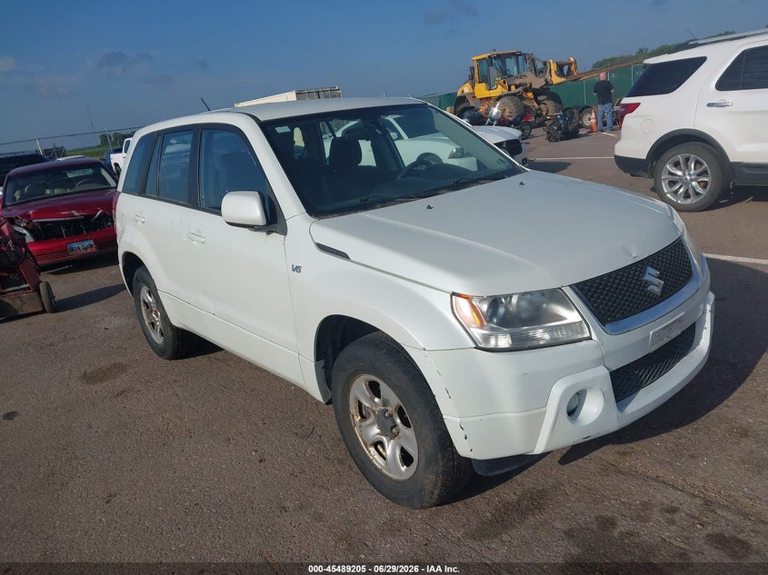 2008 Suzuki Grand vitara VIN JS3TD941984102282 IAAI salvage auction — NORMAL WEAR, Regular Certificate (Iowa), sold $475 on 2026-07-28 (photo 1)