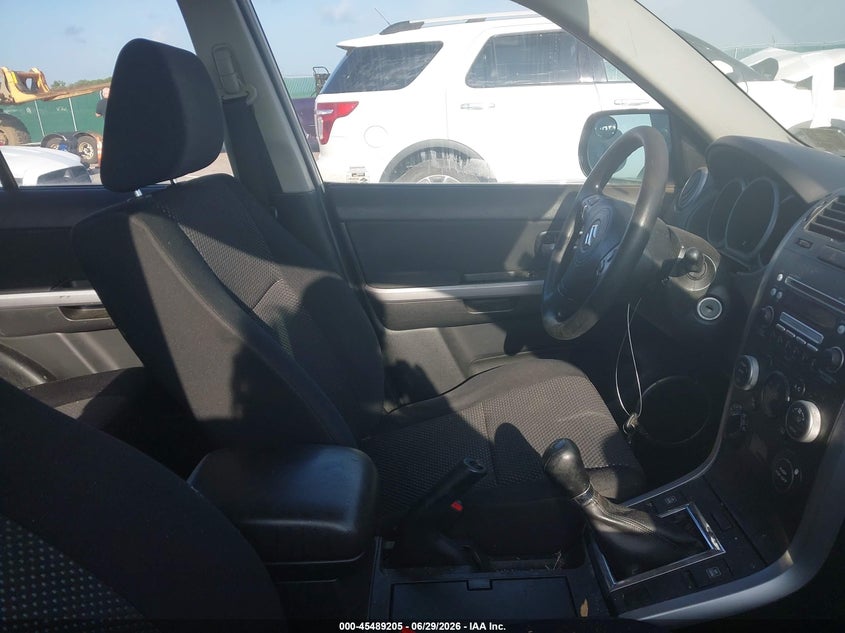 2008 Suzuki Grand vitara VIN JS3TD941984102282 IAAI salvage auction — NORMAL WEAR, Regular Certificate (Iowa), sold $475 on 2026-07-28 (photo 5)