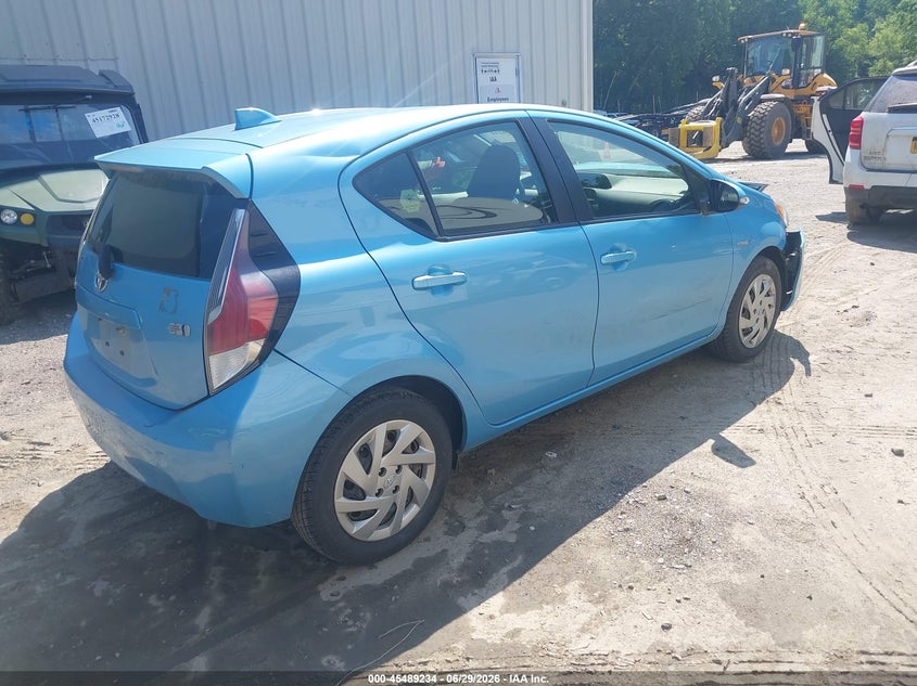 2015 Toyota Prius c VIN JTDKDTB34F1111708 IAAI salvage auction — FRONT END, Salvage (Vermont), sold $750 on 2026-08-01 (photo 4)