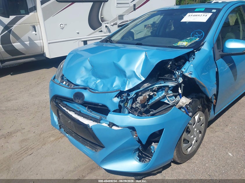 2015 Toyota Prius c VIN JTDKDTB34F1111708 IAAI salvage auction — FRONT END, Salvage (Vermont), sold $750 on 2026-08-01 (photo 6)