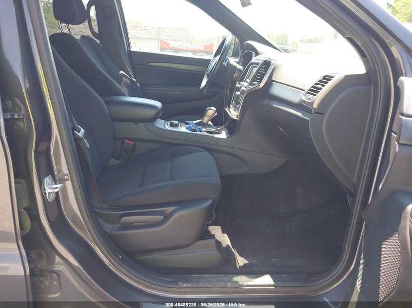 2016 Jeep Grand cherokee VIN 1C4RJFAG8GC461023 IAAI salvage auction — NORMAL WEAR, SF97 (Virginia), sold $11,000 on 2026-07-22 (photo 5)