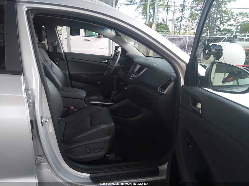 2018 Hyundai Tucson VIN KM8J3CA40JU633053 IAAI salvage auction — REAR END, Salvage (Delaware), sold $5,350 on 2026-07-27 (photo 5)