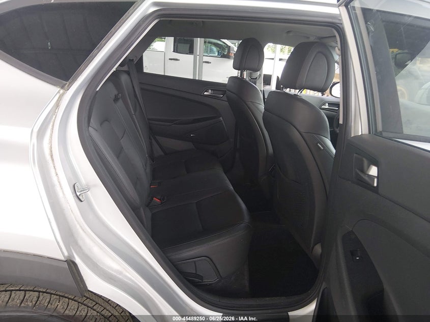 2018 Hyundai Tucson VIN KM8J3CA40JU633053 IAAI salvage auction — REAR END, Salvage (Delaware), sold $5,350 on 2026-07-27 (photo 8)
