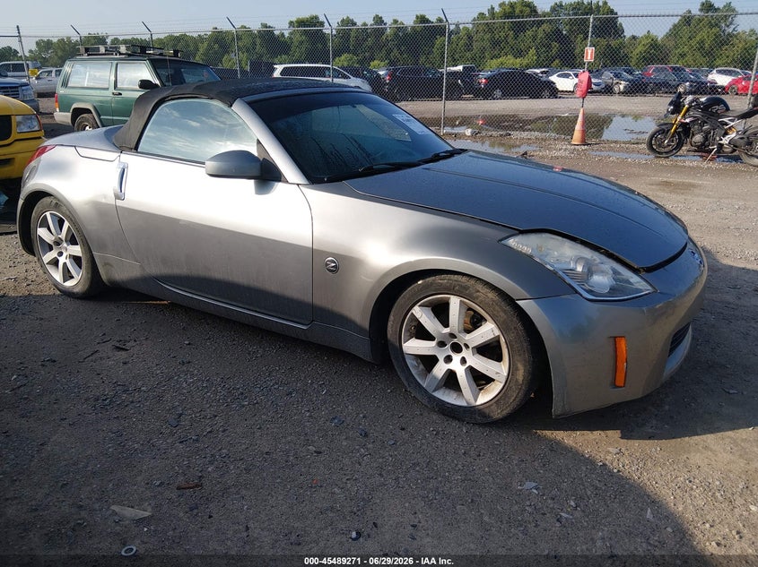 2004 Nissan 350z VIN JN1AZ36A24T013903 IAAI salvage auction — REAR END, Salvage (Kentucky), sold $1,100 on 2026-07-20 (photo 1)