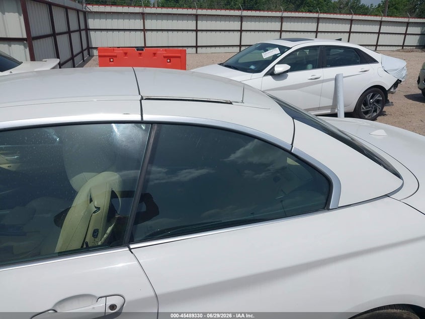 2017 BMW 4er VIN WBA4U7C33H5H20170 IAAI salvage auction — ROOF, Salvage (Texas), sold $2,525 on 2026-07-30 (photo 6)