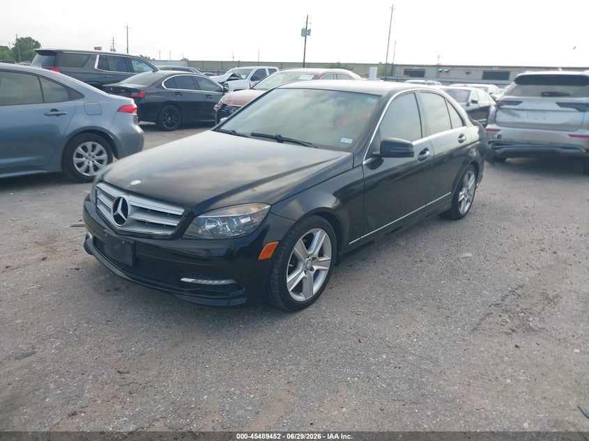 2011 Mercedes-benz C class VIN WDDGF5EB0BR158105 IAAI salvage auction — NORMAL WEAR, Original (Texas), sold $1,675 on 2026-07-15 (photo 2)