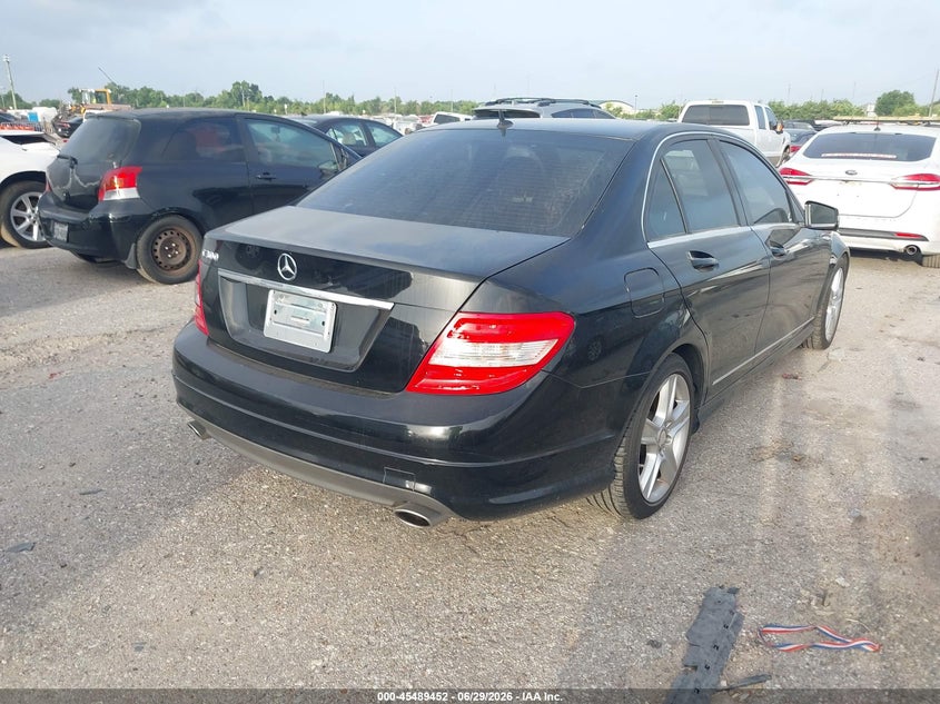 2011 Mercedes-benz C class VIN WDDGF5EB0BR158105 IAAI salvage auction — NORMAL WEAR, Original (Texas), sold $1,675 on 2026-07-15 (photo 4)