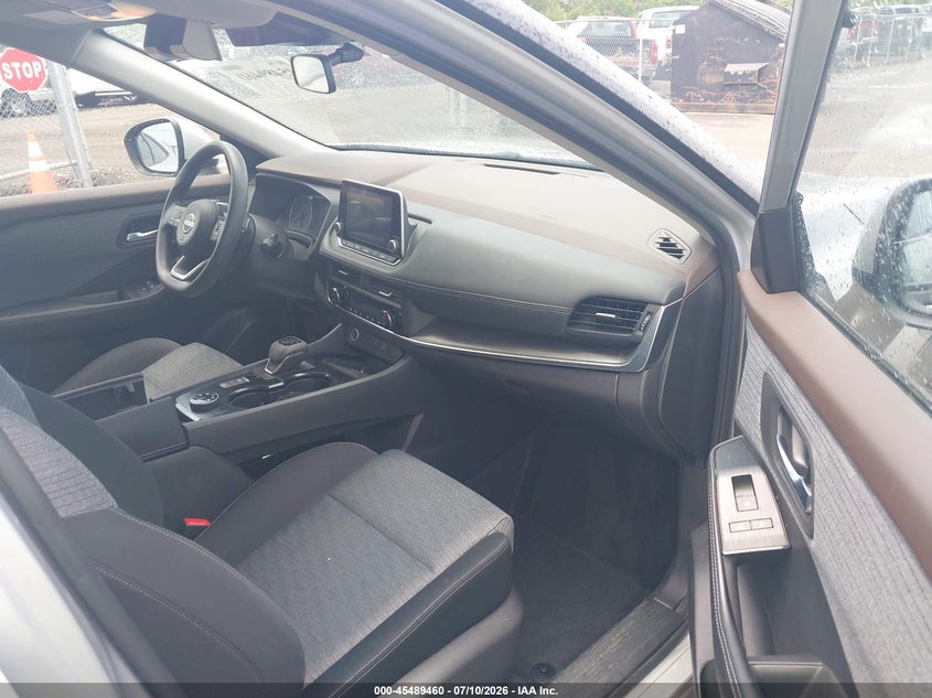 2023 Nissan Rogue VIN JN8BT3BB6PW475809 IAAI salvage auction — HAIL, Salvage (Ohio), sold $10,675 on 2026-07-28 (photo 5)