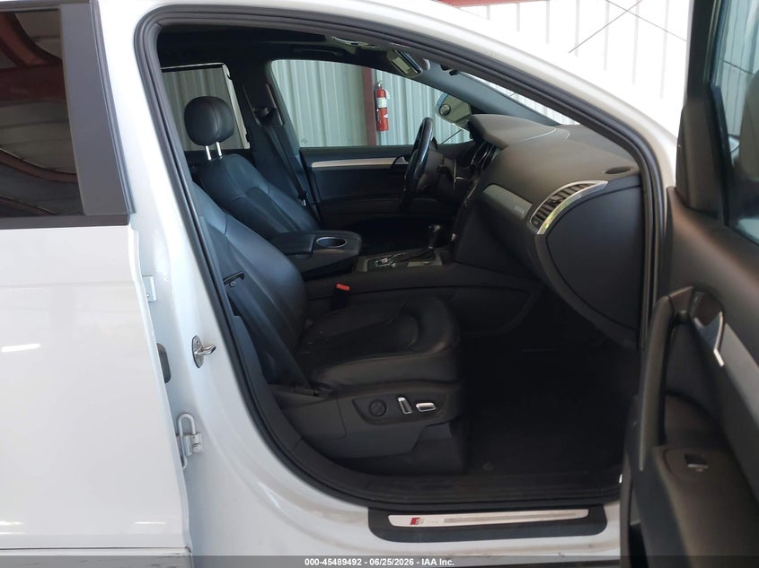 2014 Audi Q7 VIN WA1DGAFE9ED012051 IAAI salvage auction — NORMAL WEAR, Salvage Title - Dealer (California), sold $750 on 2026-07-28 (photo 5)