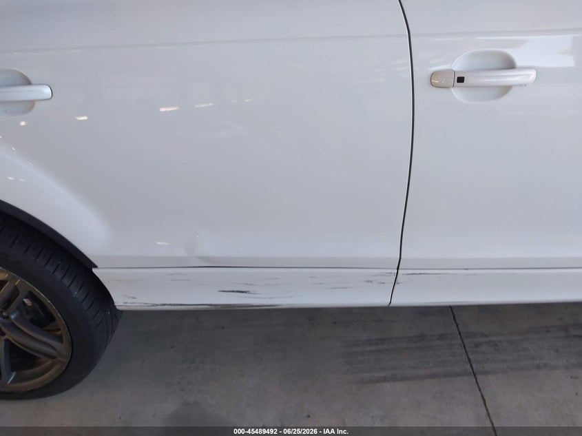2014 Audi Q7 VIN WA1DGAFE9ED012051 IAAI salvage auction — NORMAL WEAR, Salvage Title - Dealer (California), sold $750 on 2026-07-28 (photo 6)