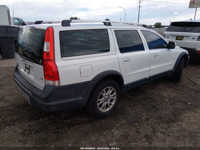 2007 Volvo Xc70 VIN YV4SZ592971273648 IAAI salvage auction — NORMAL WEAR, Clear (New Mexico), sold $600 on 2026-07-06 (photo 4)