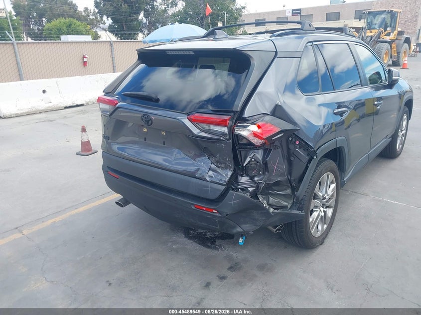 2021 Toyota Rav 4 VIN JTMA1RFV6MD071873 IAAI salvage auction — REAR END, Salvage (California), sold $13,850 on 2026-07-27 (photo 6)