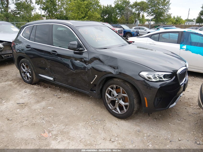 2024 BMW X3 VIN 5UX53DP07R9X46236 IAAI salvage auction — Side, Salvage (Illinois), sold $21,300 on 2026-09-04 (photo 1)