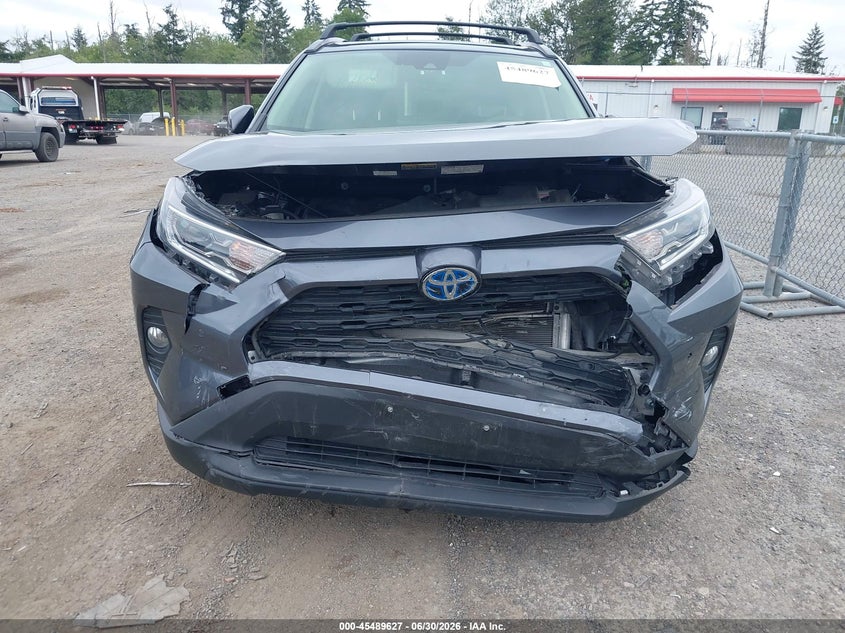 2019 Toyota Rav 4 VIN JTMRWRFV2KD015639 IAAI salvage auction — FRONT END, Salvage Title, sold $25 on 2026-07-29 (photo 6)