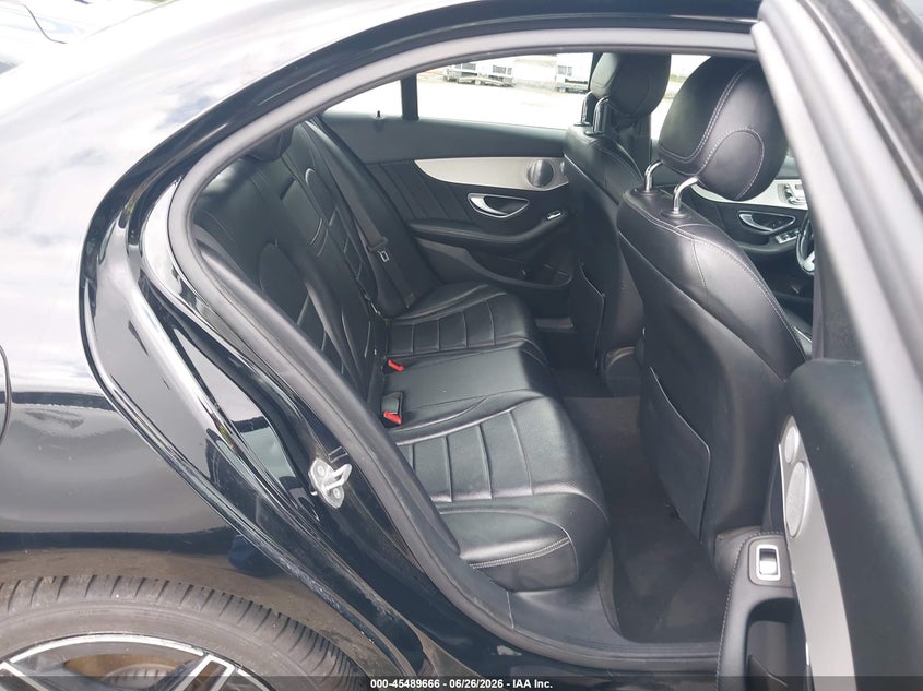 2019 Mercedes-benz C-klasse VIN 55SWF8EB4KU309183 IAAI salvage auction — FRONT END, Salvage Title, sold $5,000 on 2026-07-29 (photo 8)
