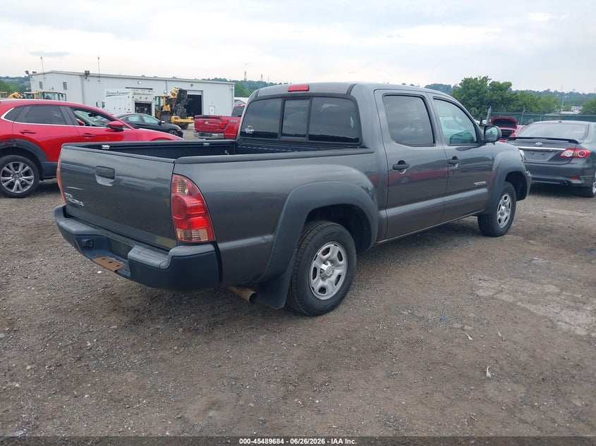 2014 Toyota Tacoma VIN 5TFJX4CN0EX044402 IAAI salvage auction — FRONT END, Salvage (Pennsylvania), sold $5,200 on 2026-07-16 (photo 4)