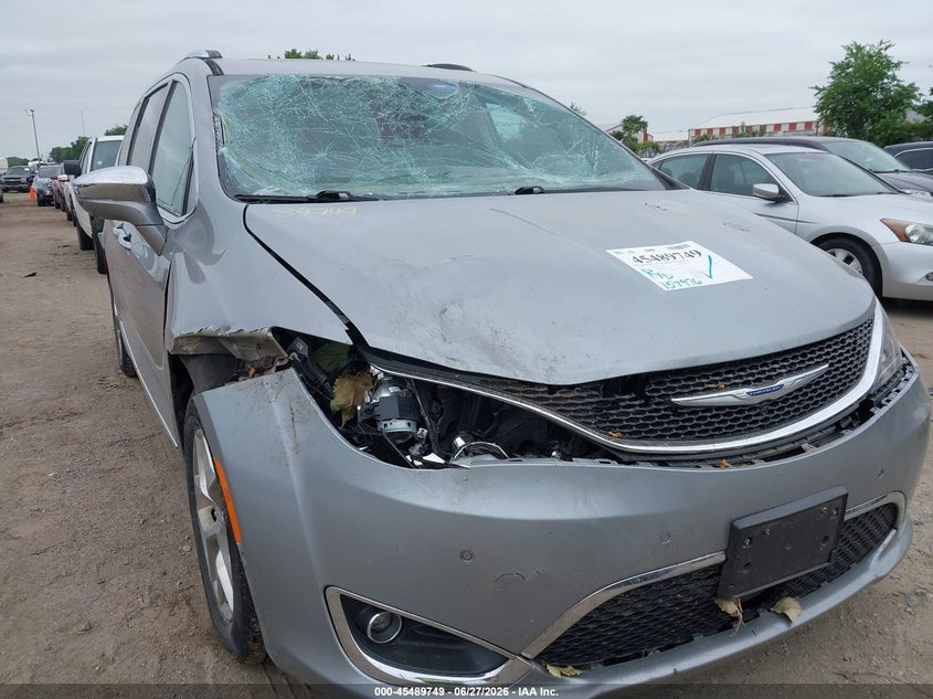 2017 Chrysler Pacifica VIN 2C4RC1GG5HR620108 IAAI salvage auction — FRONT END, Salvage (Illinois), sold $2,050 on 2026-08-31 (photo 6)