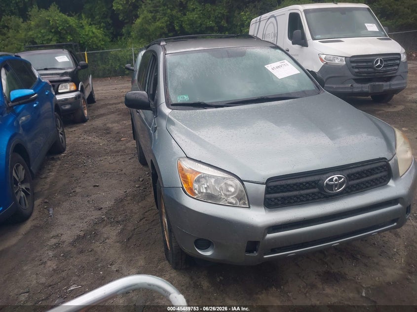2008 Toyota Rav4 VIN JTMBD33V286055290 IAAI salvage auction — NORMAL WEAR, Clear (Massachusetts), sold $1,750 on 2026-07-07 (photo 1)