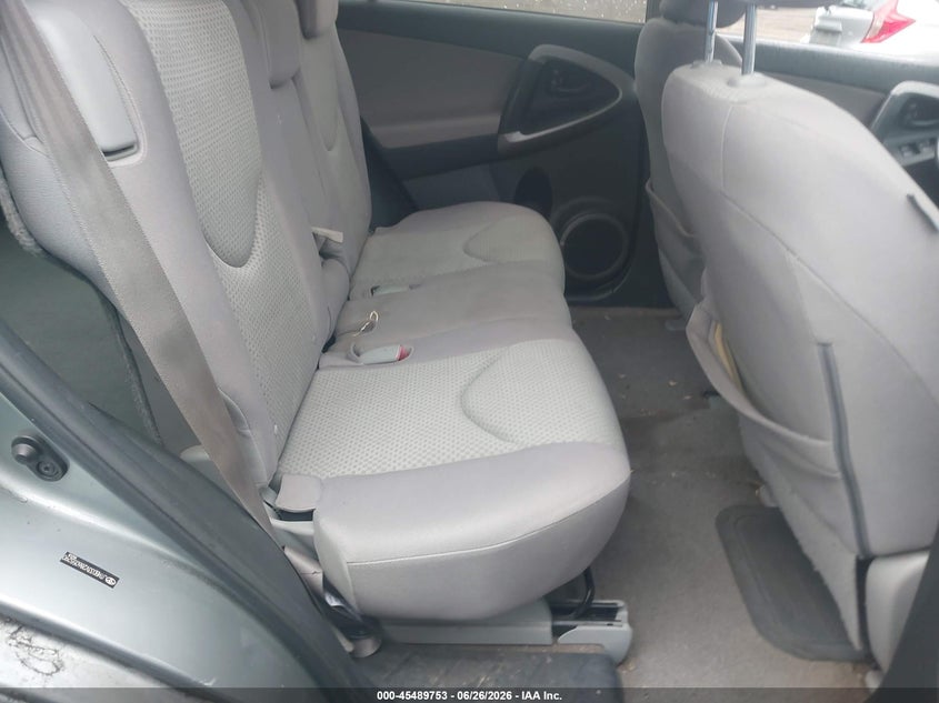 2008 Toyota Rav4 VIN JTMBD33V286055290 IAAI salvage auction — NORMAL WEAR, Clear (Massachusetts), sold $1,750 on 2026-07-07 (photo 8)