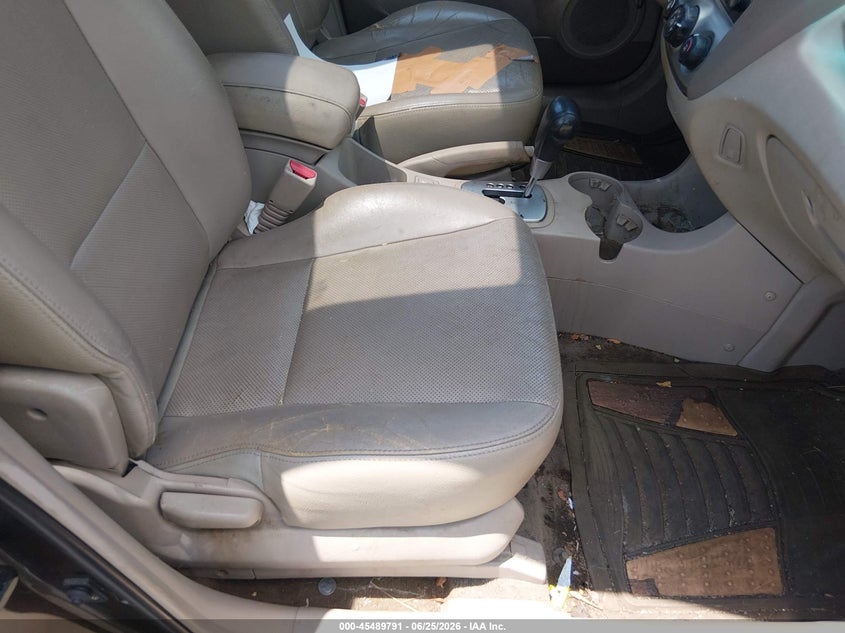 2007 Kia Sportage VIN KNDJF723777301482 IAAI salvage auction — NORMAL WEAR, Clear (Pennsylvania), sold $875 on 2026-07-06 (photo 5)