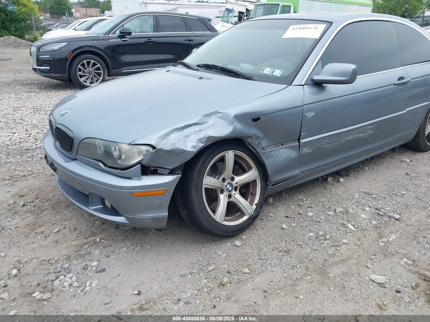 2006 BMW 3 series VIN WBABD53406PL17704 IAAI salvage auction — FRONT END, Salvage (Pennsylvania), sold $475 on 2026-07-31 (photo 6)