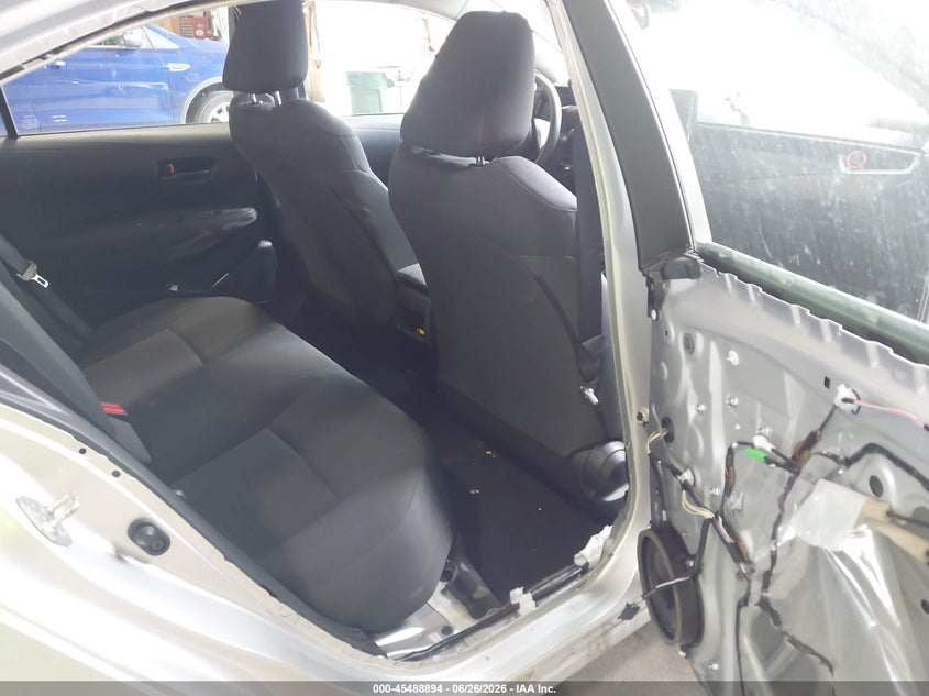2022 Toyota Corolla VIN JTDEPMAE2N3015933 IAAI salvage auction — RIGHT SIDE, Mv-907A (New York), sold $3,700 on 2026-07-29 (photo 8)