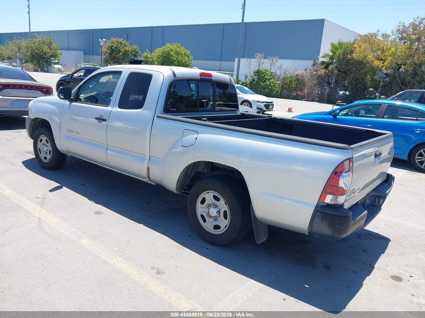 2010 Toyota Tacoma VIN 5TETX4CNXAZ738798 IAAI salvage auction — NORMAL WEAR, Clear - Dealer Only (California), sold $3,600 on 2026-07-29 (photo 3)