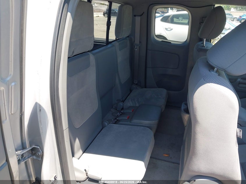2010 Toyota Tacoma VIN 5TETX4CNXAZ738798 IAAI salvage auction — NORMAL WEAR, Clear - Dealer Only (California), sold $3,600 on 2026-07-29 (photo 8)