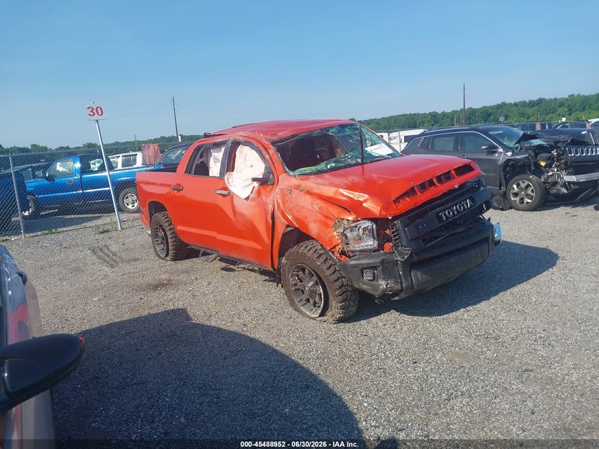 2017 Toyota Tundra VIN 5TFDY5F13HX611215 IAAI salvage auction — FRONT END, Salvage Title, sold $4,900 on 2026-07-27 (photo 1)