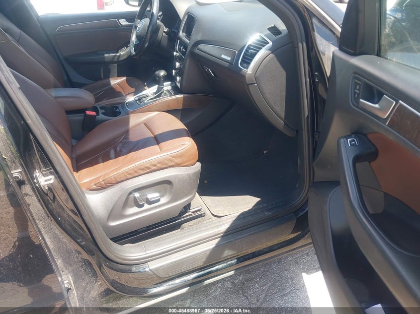 2016 Audi Q5 VIN WA1C2AFP2GA140339 IAAI salvage auction — NORMAL WEAR, Clear (Illinois), sold $1,150 on 2026-07-27 (photo 5)