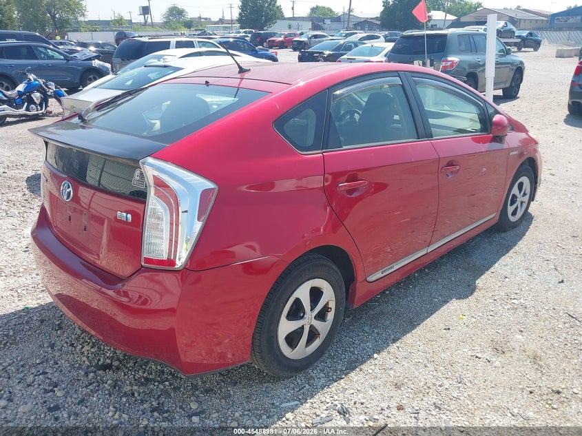 2012 Toyota Prius VIN JTDKN3DU7C1559696 IAAI salvage auction — NORMAL WEAR, Clear (Indiana), sold $475 on 2026-07-28 (photo 4)