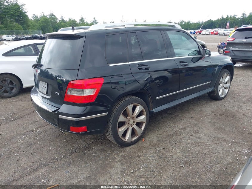 2010 Mercedes-benz Glk-class VIN WDCGG8HB7AF428297 IAAI salvage auction — NORMAL WEAR, Clear (Massachusetts), sold $1,465 on 2026-07-27 (photo 4)