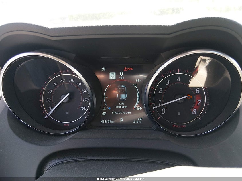 2019 Jaguar F-type VIN SAJDD5GX7KCK62980 IAAI salvage auction — LEFT REAR, Salvage (Illinois), sold $9,975 on 2026-09-05 (photo 7)